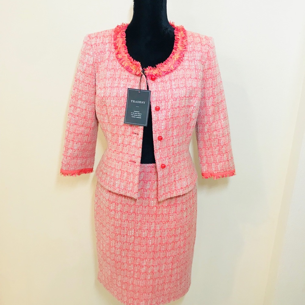 Liz Claiborne Skirt Set!